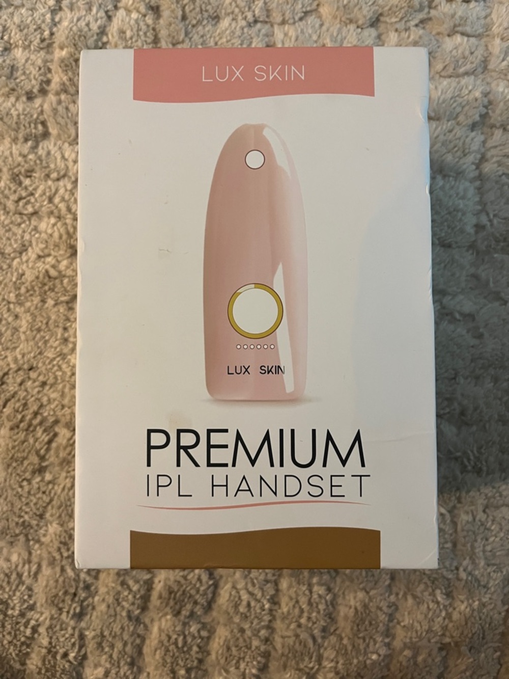 IPL Handset in Blush Pink for At-Home Hair Reduction